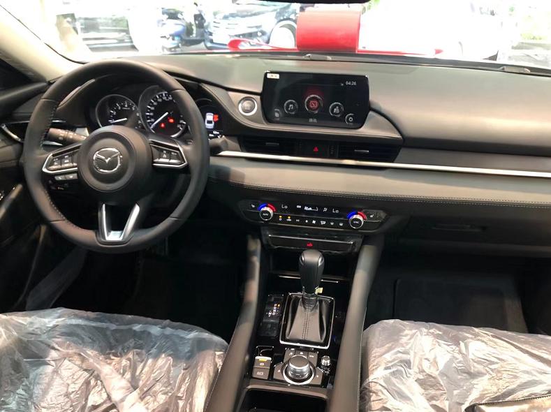 阿特兹2.0蓝天豪华内饰讲解,阿特兹低配和高配内饰对比