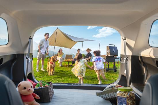 欧尚x7plus七座坐满人,欧尚x7plus7座和欧尚z6哪个好