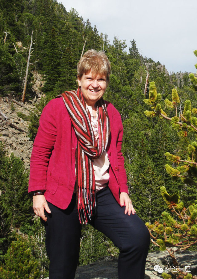 想过学习占星吗？这有一份柒爸整理的占星书单