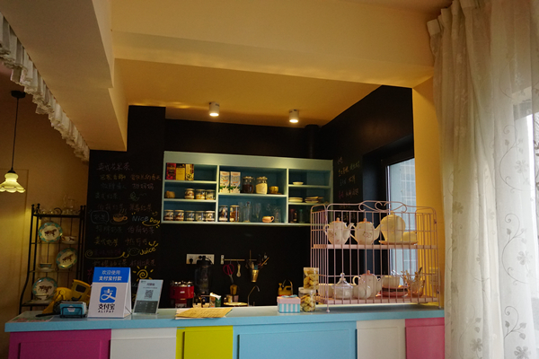 在武汉这里让你随时随地变成粉红色的16岁少女。