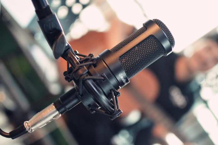 新手入门如何挑选吉他,吉他初学者怎么挑选吉他