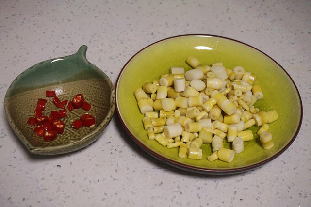 老坛酸菜最爽吃法,老坛酸菜的食谱