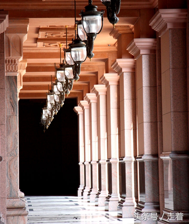 迪拜阿布扎比奢华酒店,阿布扎比八星酒店价格