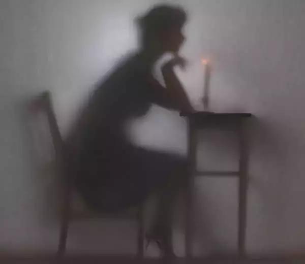 技巧：难得“糊”图，看不清楚也动人