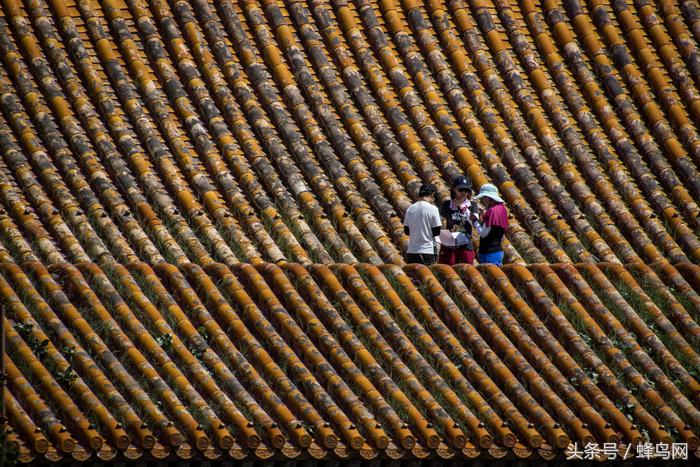 腾龙2.8恒定变焦镜头,大变焦镜头腾龙18-400怎样