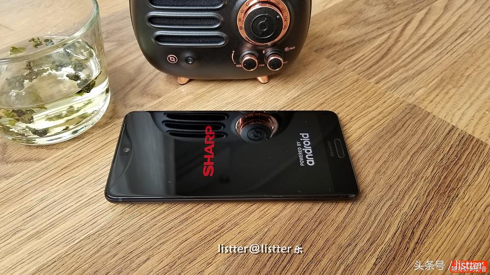 夏普aquosr2吃鸡,夏普aquos2新款