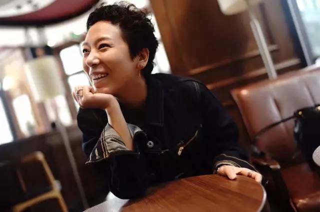 这家三位女掌门人的花店，席卷了成都时尚圈和文艺圈