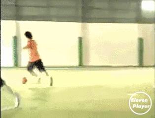 足球野球场实用的过人技巧,五年级篮球过人技巧