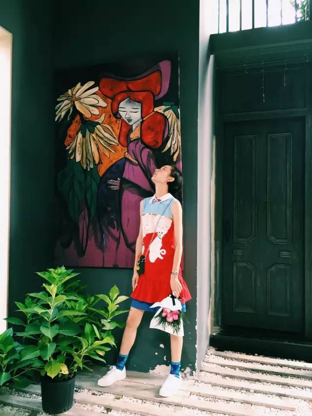 这家三位女掌门人的花店，席卷了成都时尚圈和文艺圈