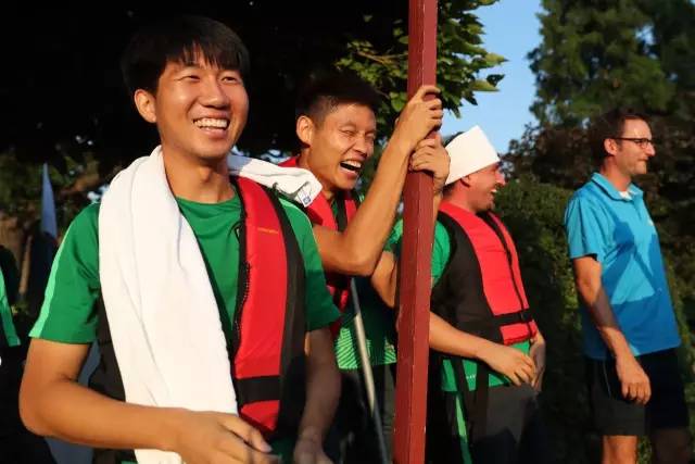 自制皮划艇比赛,野外徒步五公里拉练日记