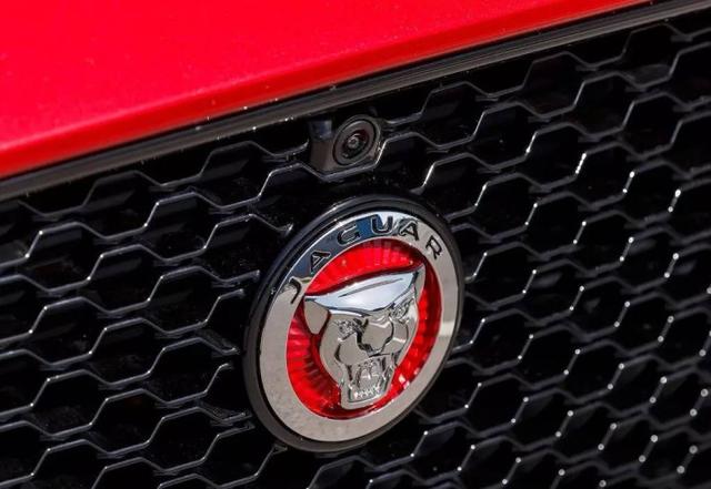 为什么劳斯莱斯的车标永远向上,为什么劳斯莱斯的车标不怕偷呢