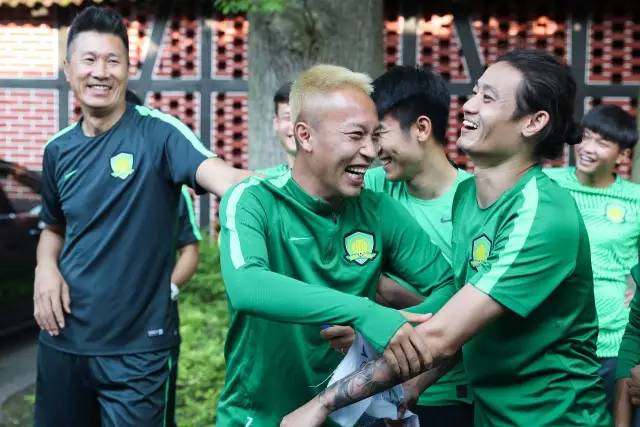 自制皮划艇比赛,野外徒步五公里拉练日记