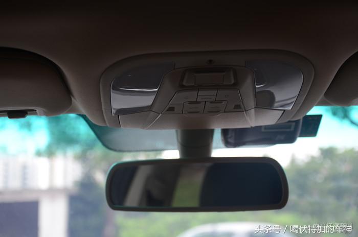 比亚迪秦新能源2017款1.5t秦100,比亚迪e5和比亚迪秦100哪个好