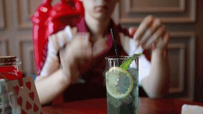 三里屯的这家店,让我甘心被“无人头”戏弄