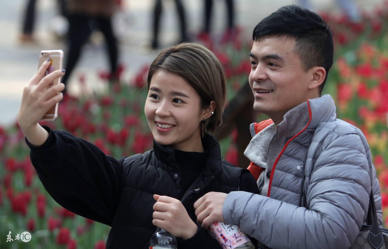 女朋友只有一米五爸妈嫌矮,女朋友父母嫌我个子矮