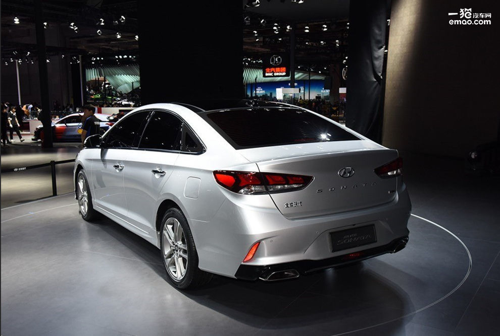 新款北京现代索纳塔改装17寸,现代新款索纳塔发布颜值再升级