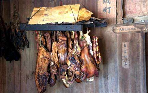 猪耳朵猪头肉猪脚怎么做好吃,煮猪头猪大肠最正宗的做法