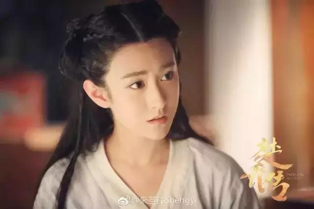 左耳女主性格,左耳女主角现状