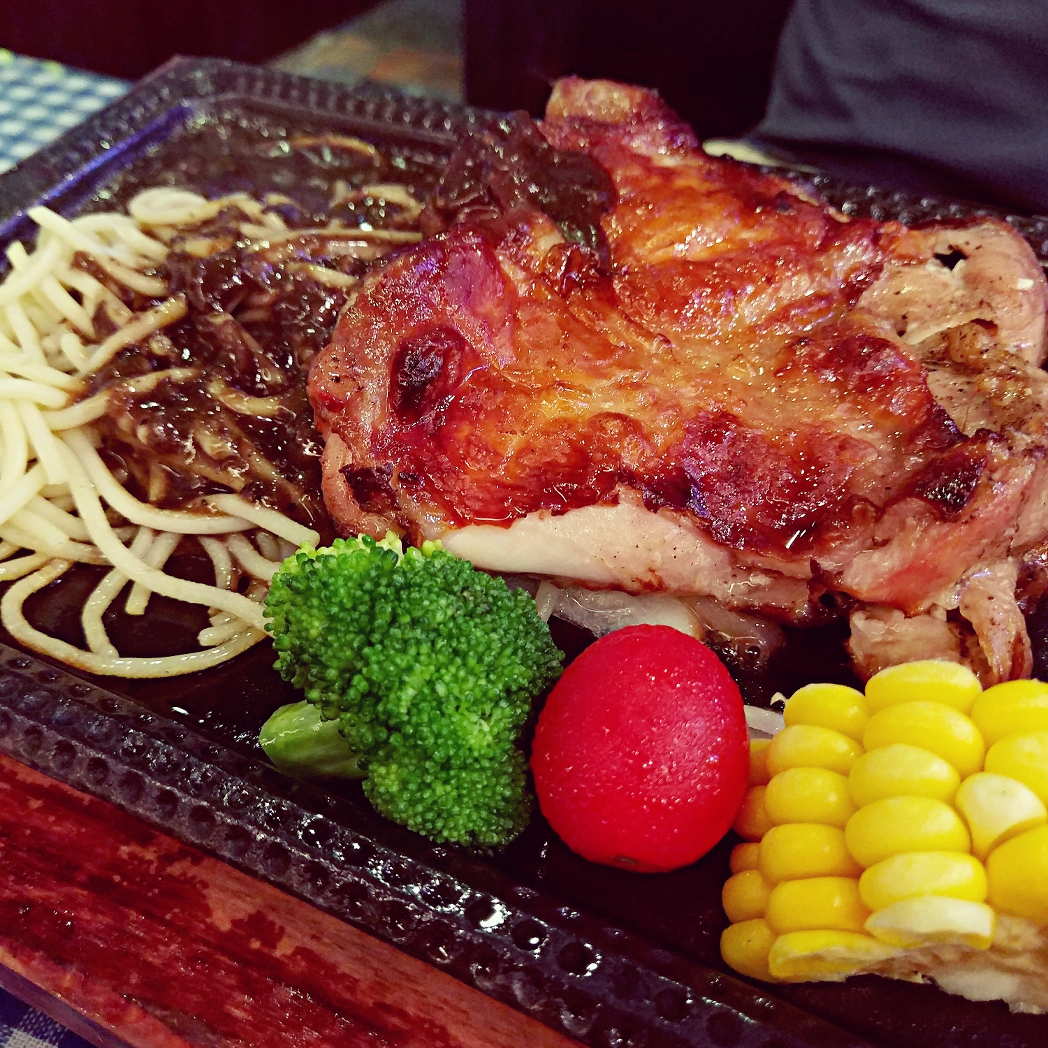 广州天河岗顶牛扒团购,西町果木牛扒自助餐岗顶