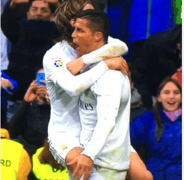 谁能想到，足球场上的魔王们私下里竟然会这么萌