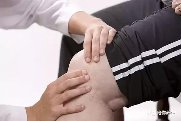 膝盖受凉膝盖一侧轻微疼痛,膝盖受凉会导致膝盖疼痛吗