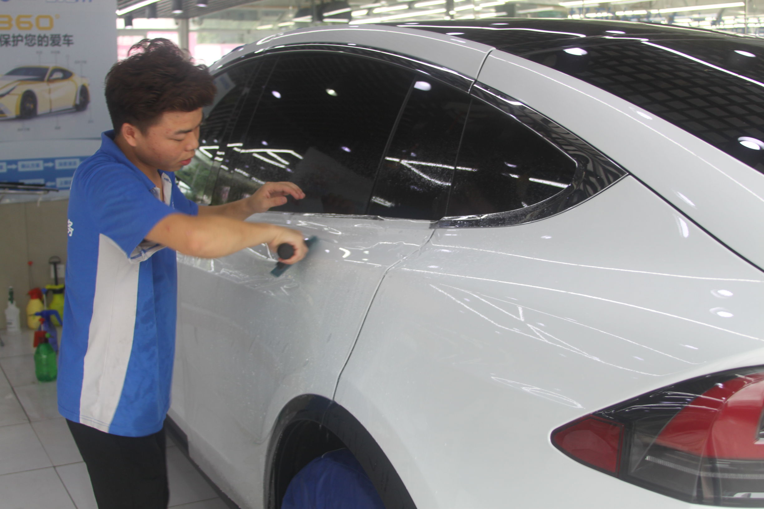 隐形车衣PTU材质,隐形车衣tup好还是tih好