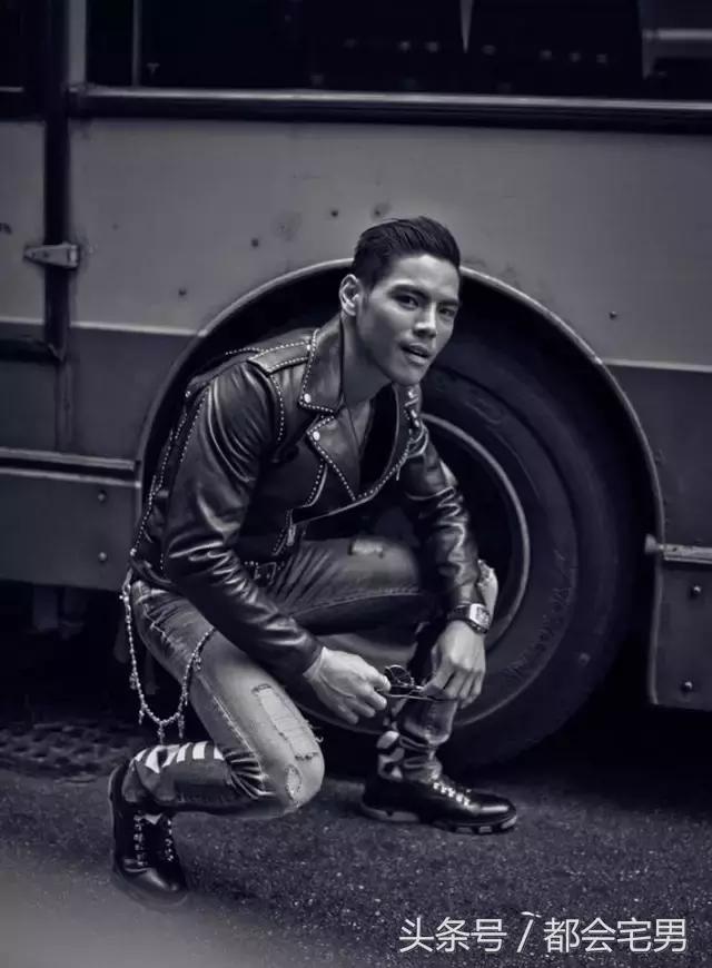 功夫小子帅气登场,功夫小子变身