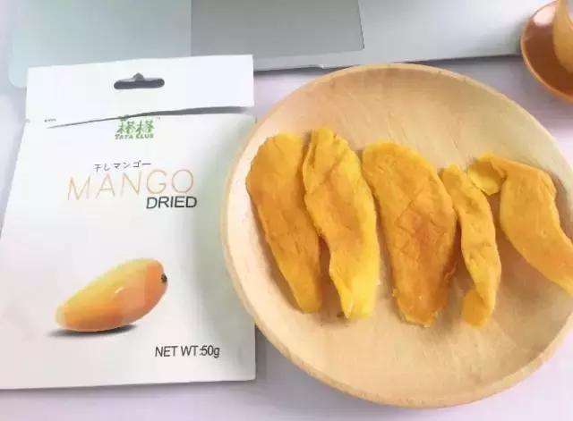 一天吃10包芒果干!为了测评,妹纸差点甜死在黄黄黄的世界里!