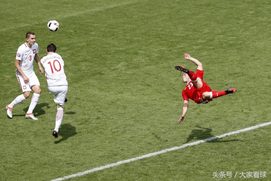 一封情书送给祖国,一封家书致英雄