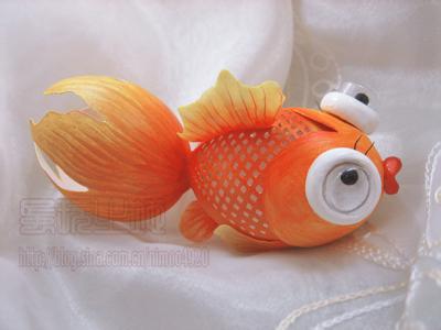 大杂院的童趣之玻璃球万花筒