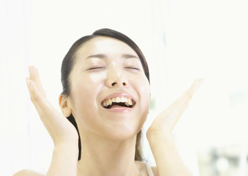 孕妇不化妆的正确方法,孕期一直化妆对胎儿有什么影响