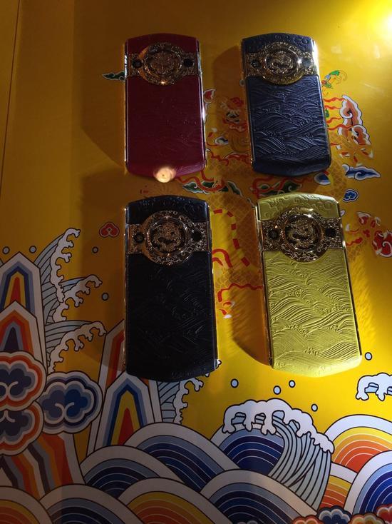 8848手机和苹果哪个好,8848手机不好吗