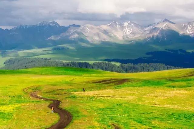 新疆风景看伊犁,新疆伊犁风水