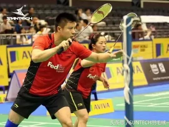 怎么加快羽毛球球速,如何加快打球速度羽毛球