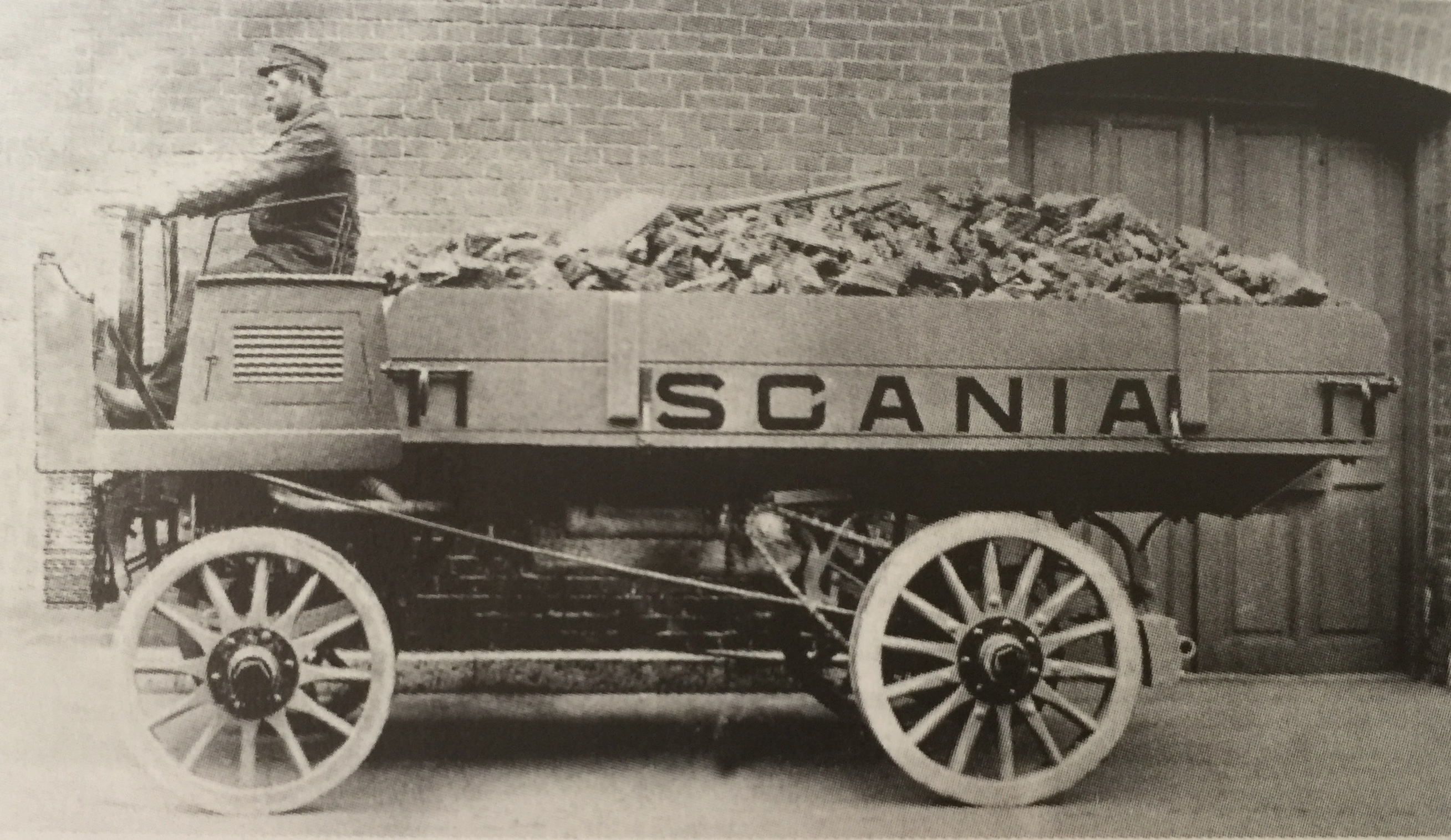 斯堪尼亚公路之王的由来,公路之王斯堪尼亚v88x8