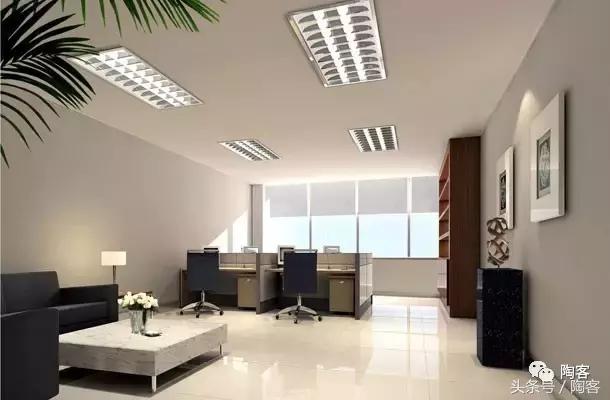 涔颁粈涔堥鑹茬殑鐡风爾濂界湅,閫変粈涔堥鑹茬殑鐡风爾姘镐笉杩囨椂