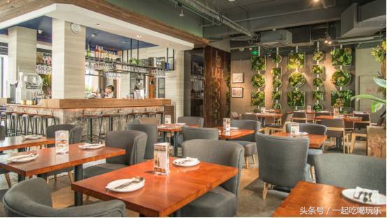 「上海」我们斗胆给上海10大网红马路排了个名!第一名竟不是武