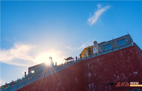 五台山游玩住哪里合适,五台山游