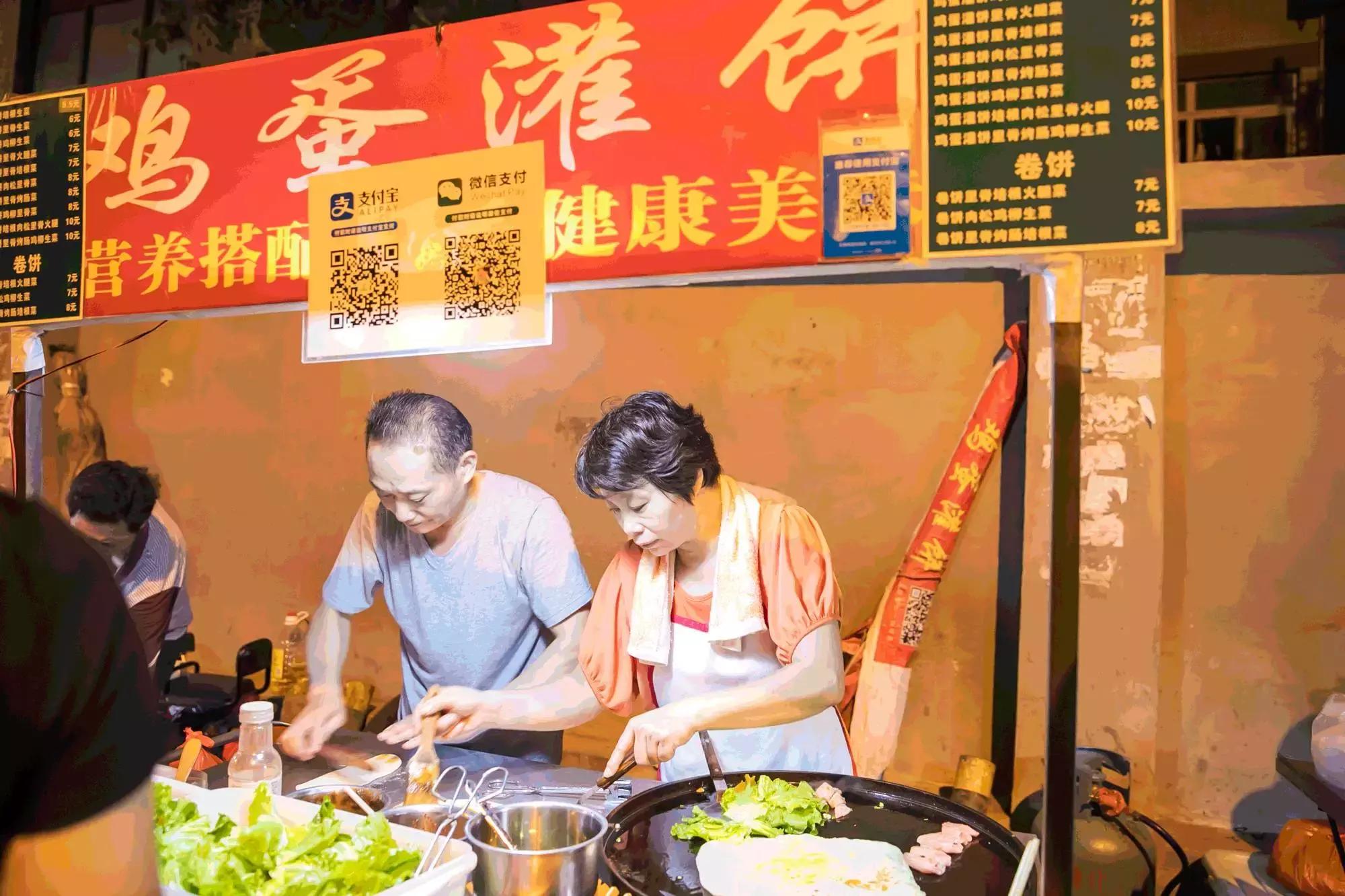 走！去南湖的“堕落街”再当一回学生伢！