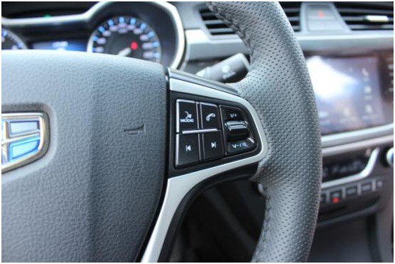 2017帝豪手动百万向上版说明书,吉利帝豪百万款向上版怎么看油耗