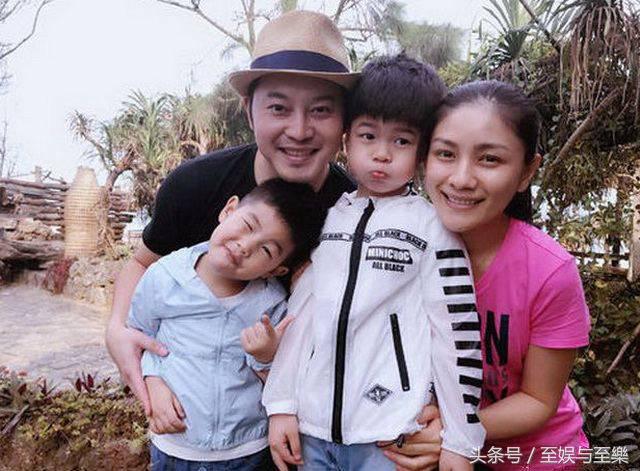 23岁成央视主播,23岁做婚礼主持人