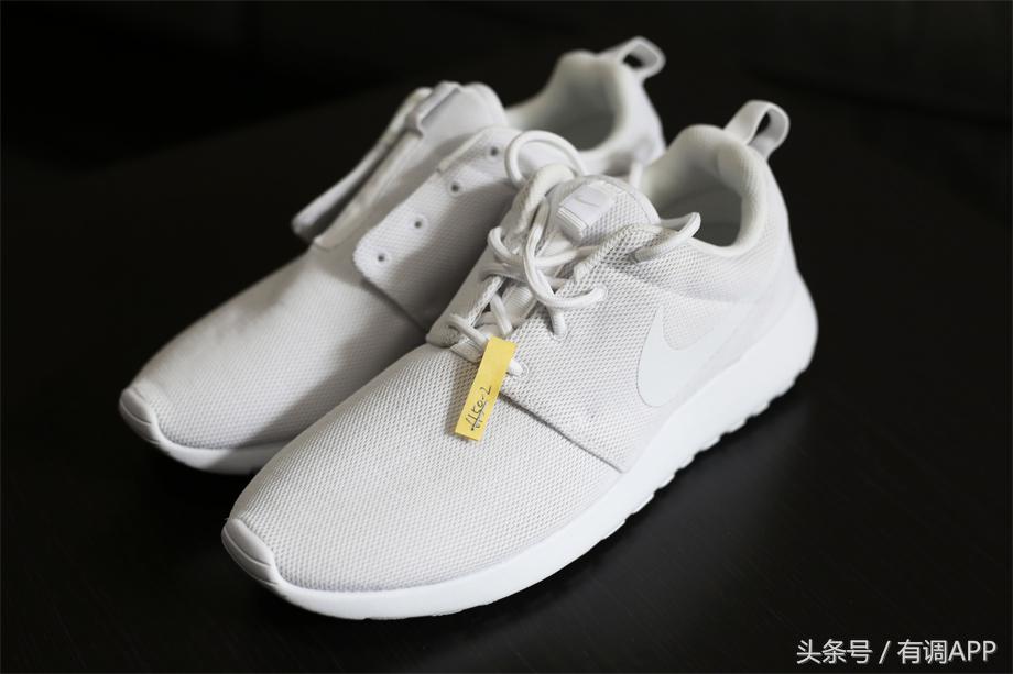 测试刷鞋清洗剂,测试清洗小白鞋