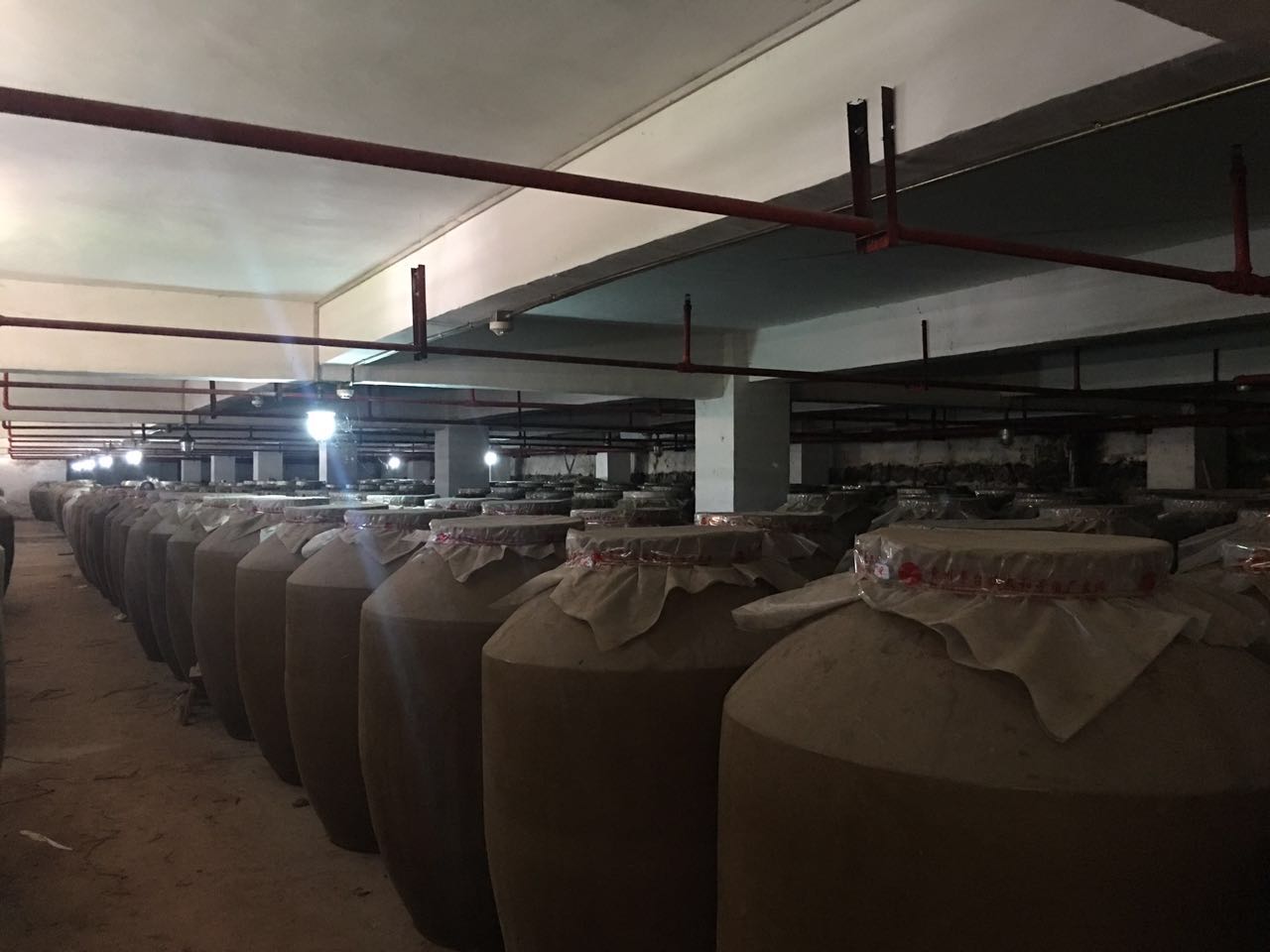 你想成为酒桌上的一流白酒专家吗?赶快记下这14个白酒小知识吧