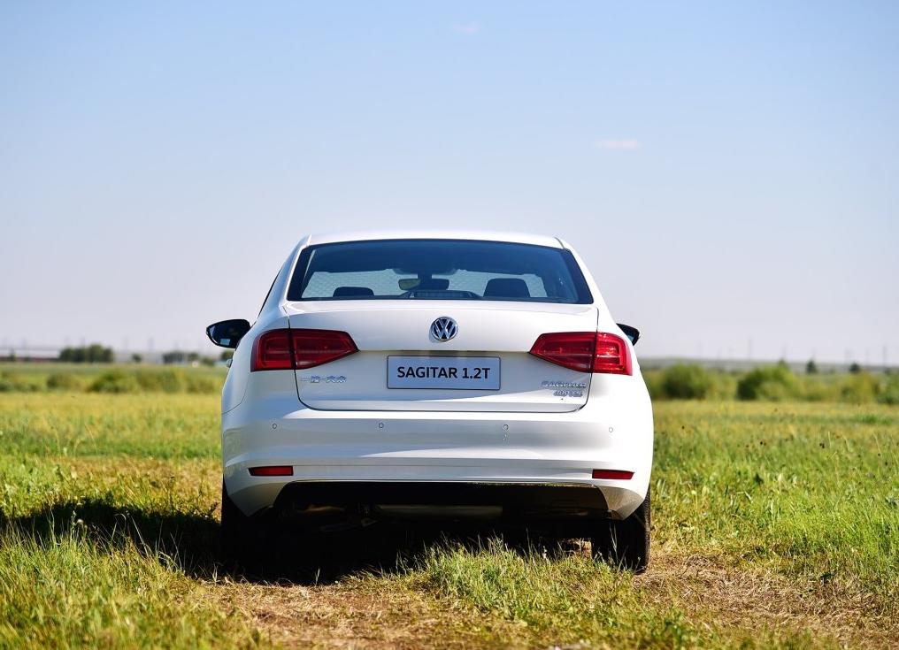 17款大众速腾自动1.2t还能卖多少钱,速腾17万提车视频