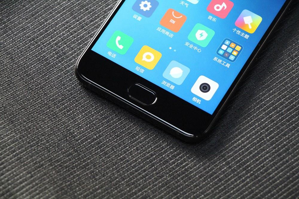 手机屏幕是曲面的好还是平面的好,手机屏幕是LCD的好还是LED的好