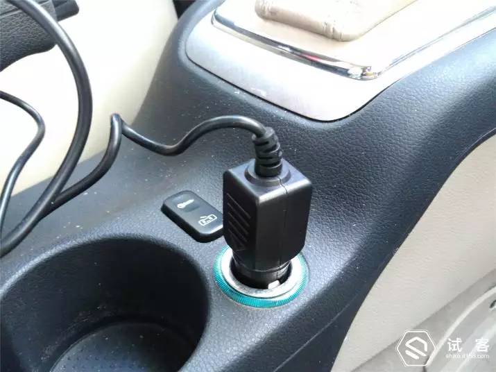 试用报告赶走乌烟瘴气，只需一个手势：easycaresmart2车载/桌面智能空气净化器