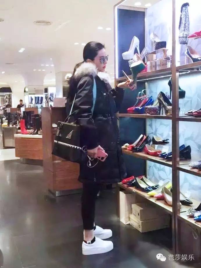 每日星范|范冰冰其实羽绒服承包了范爷整个冬天的美！