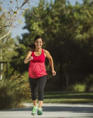 妊娠期糖尿病怎么运动控糖效果好,孕期三个月控糖控体重的运动