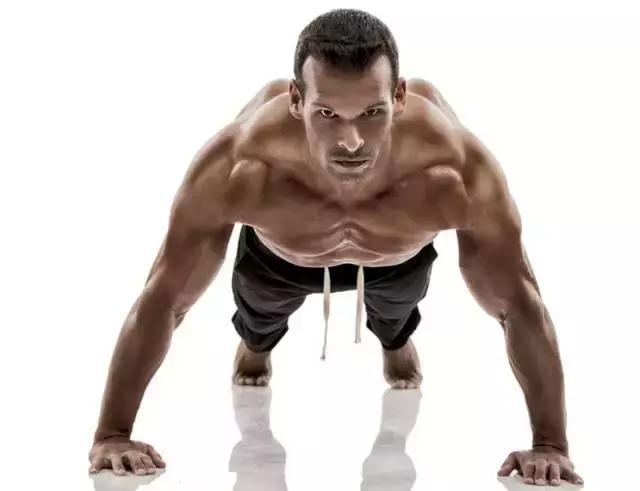 胸肌左右肌肉大小不一样该怎么练,胸肌不对称单侧偏大怎么办