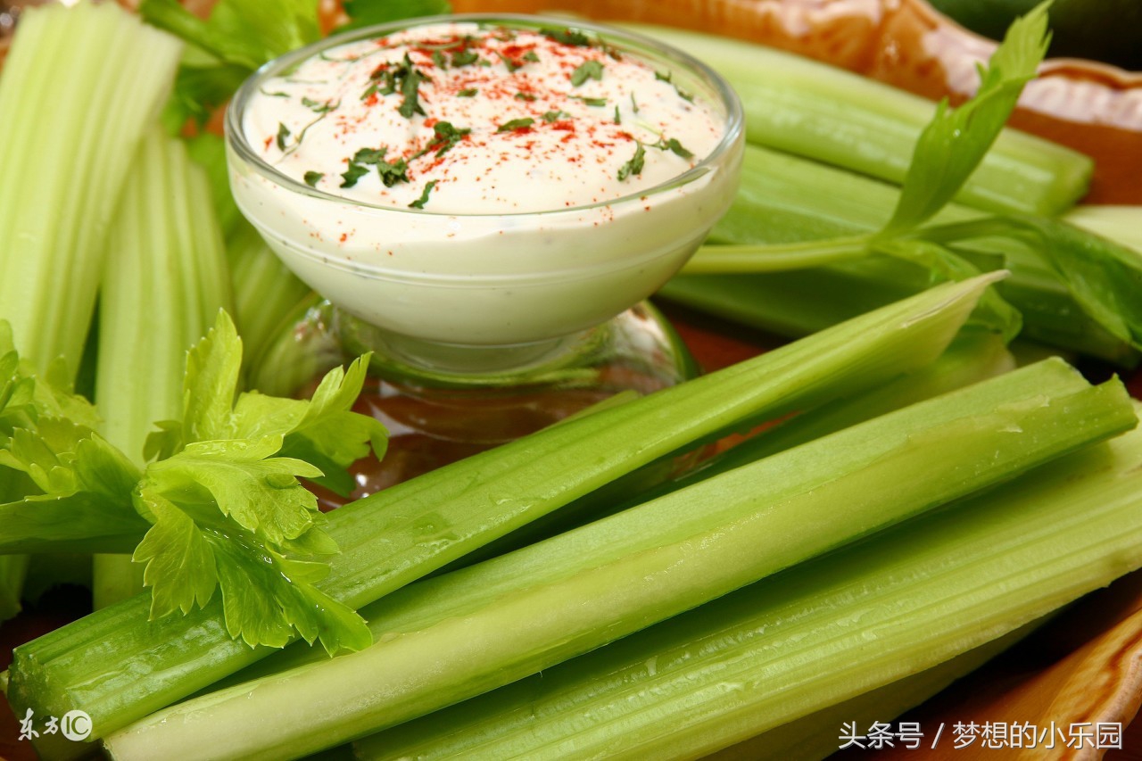 月经量少怎么食疗有效果,月经来的量少吃什么可以调理